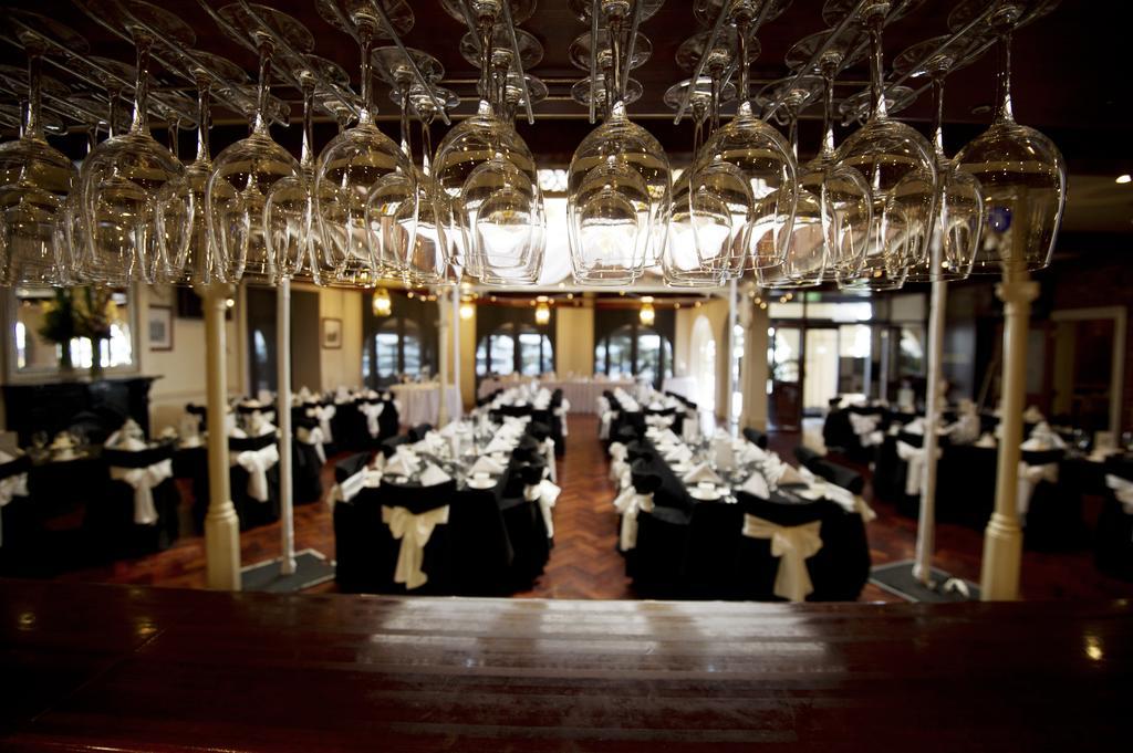 Largs Pier Hotel Adelaide Bagian luar foto