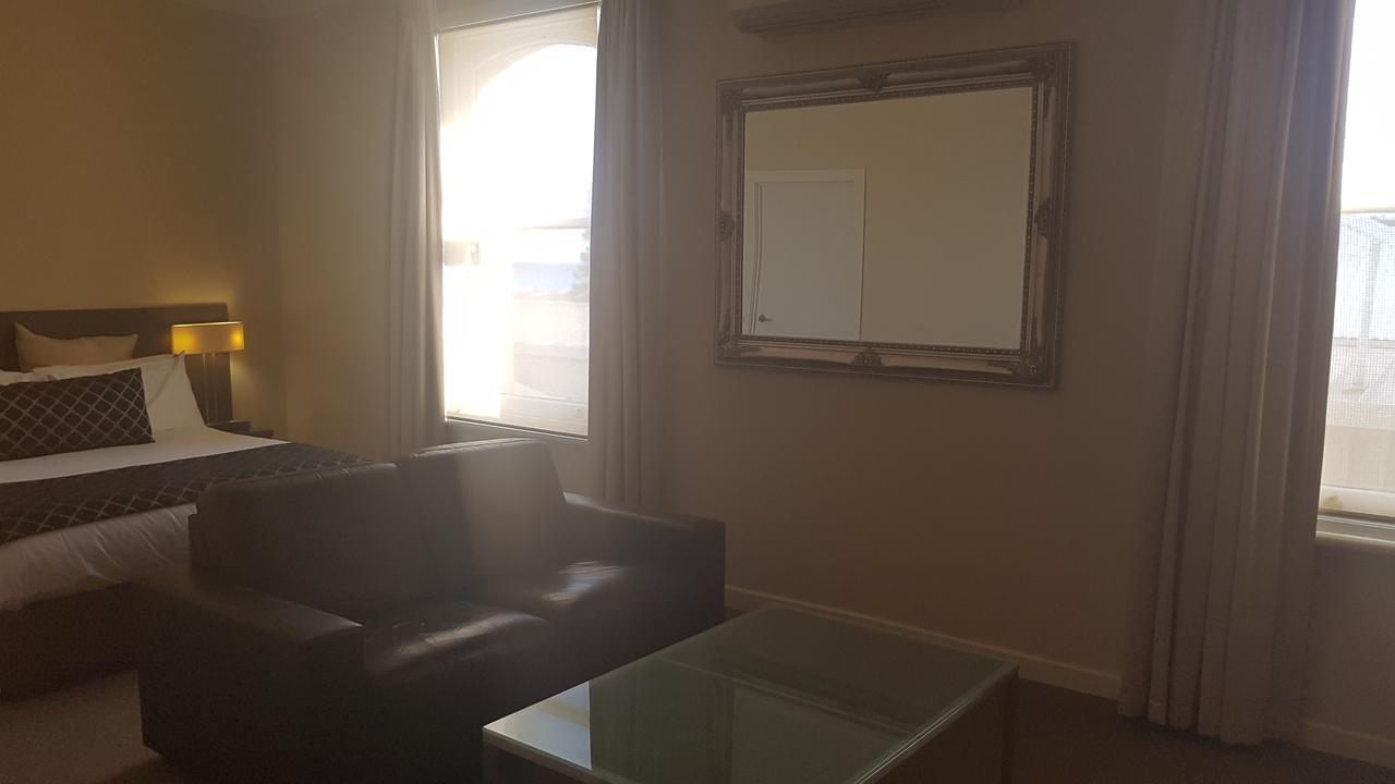 Largs Pier Hotel Adelaide Bagian luar foto