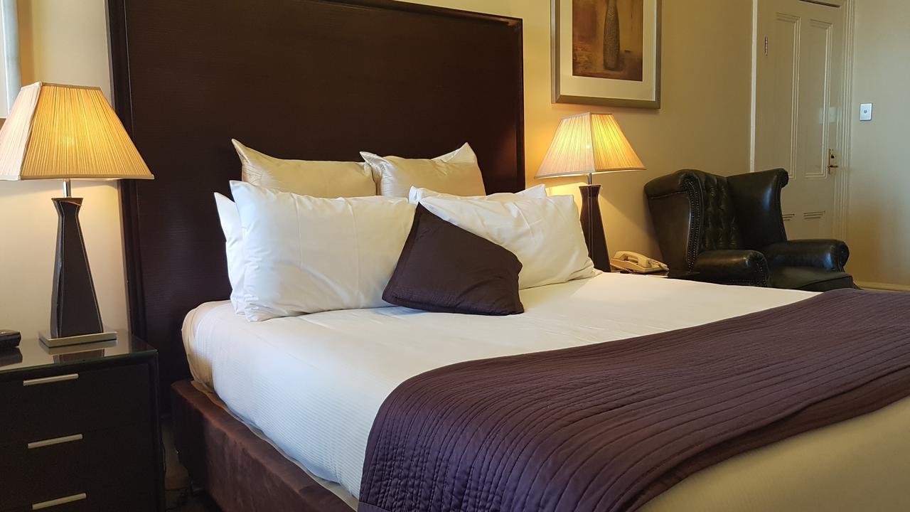Largs Pier Hotel Adelaide Bagian luar foto