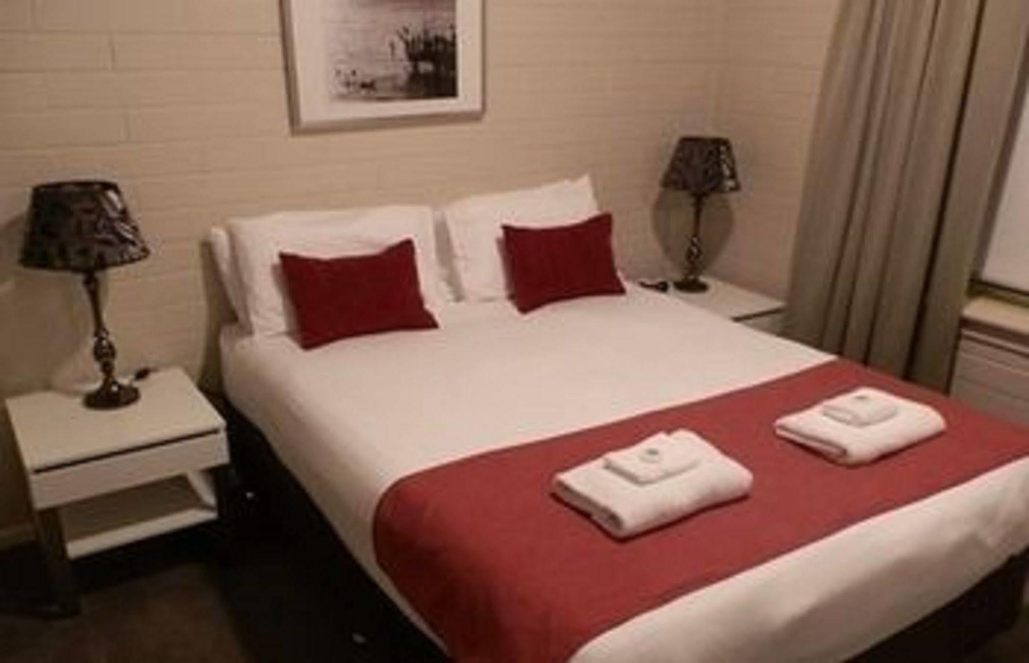 Largs Pier Hotel Adelaide Bagian luar foto