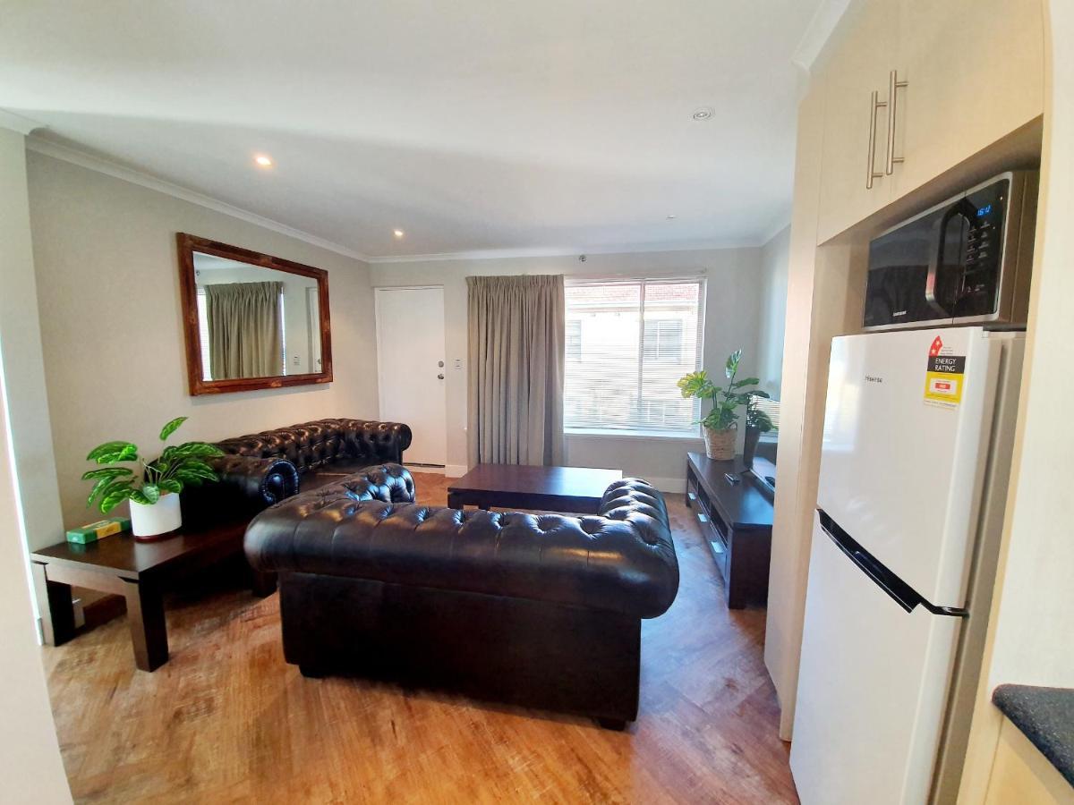 Largs Pier Hotel Adelaide Bagian luar foto